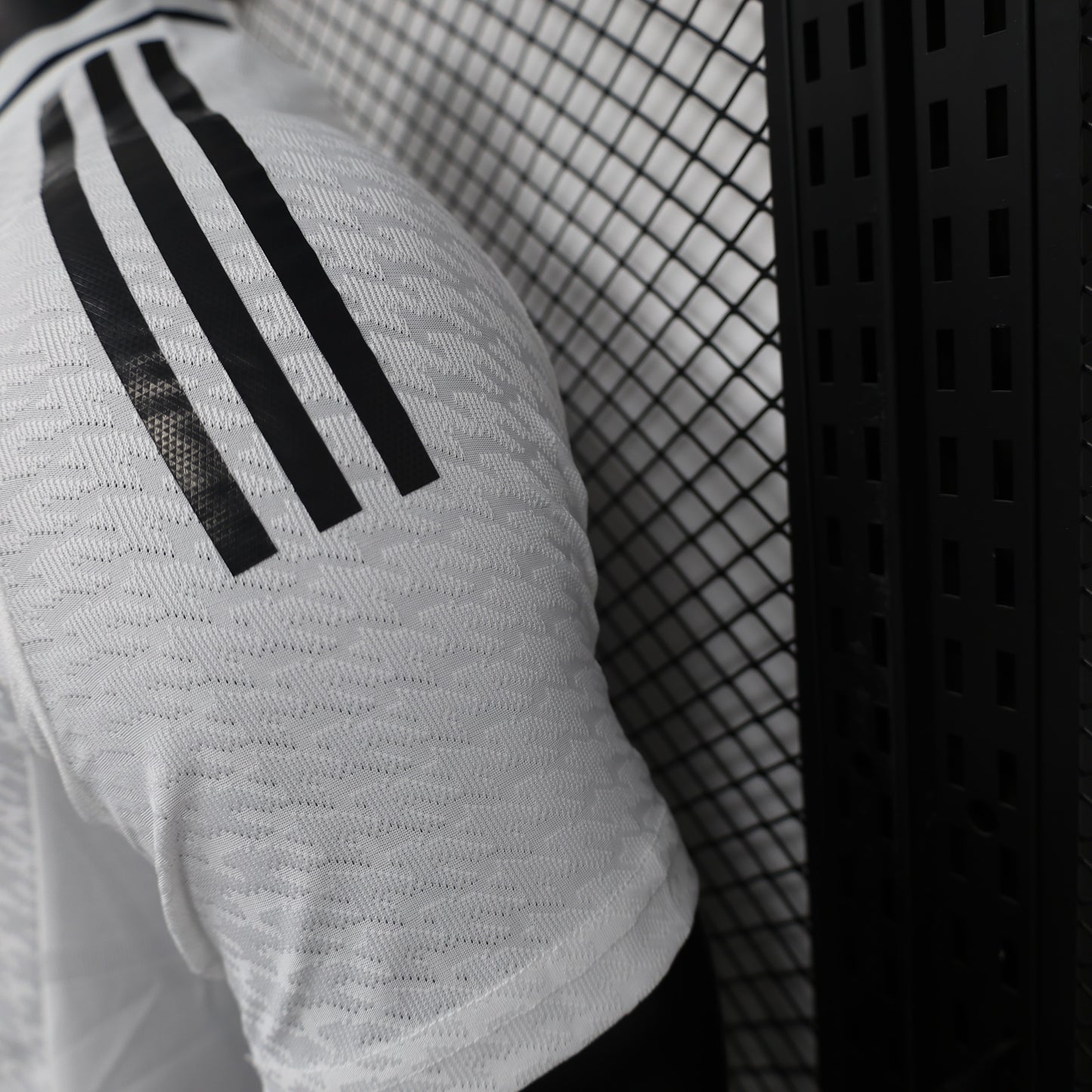 Camiseta domicilio Real Madrid 24-25