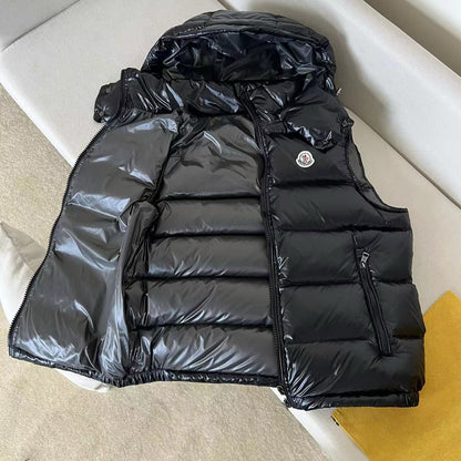 MCLR sleeveless jacket