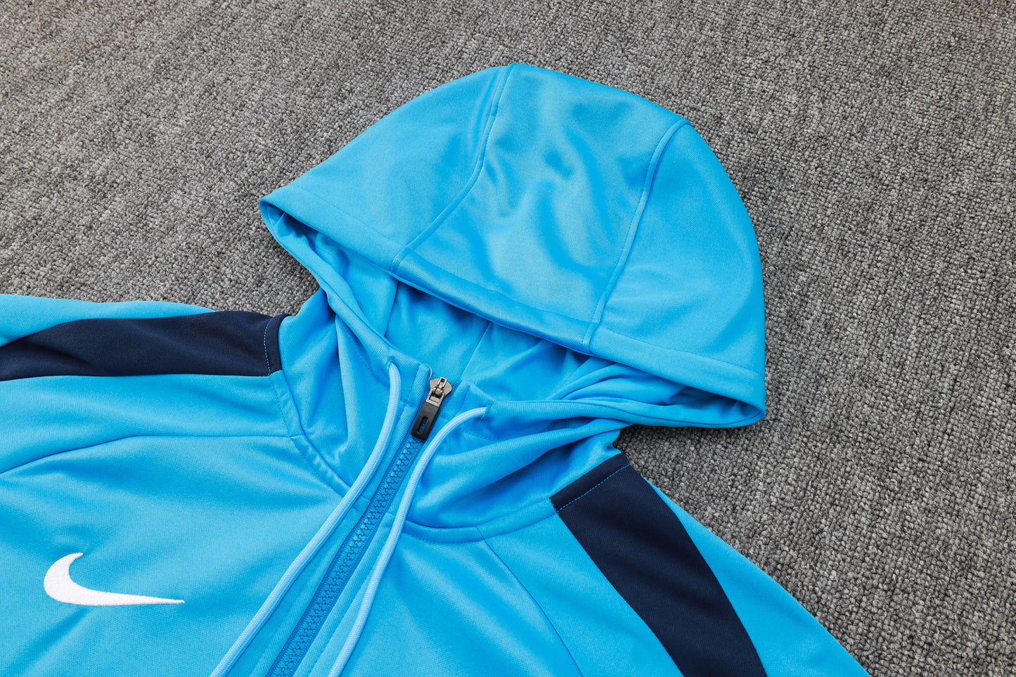 Chelsea Training Hooded 2024/2025